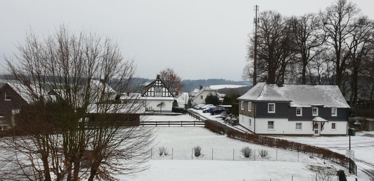 Zur Fredeburg Hotel Schmallenberg Exterior foto